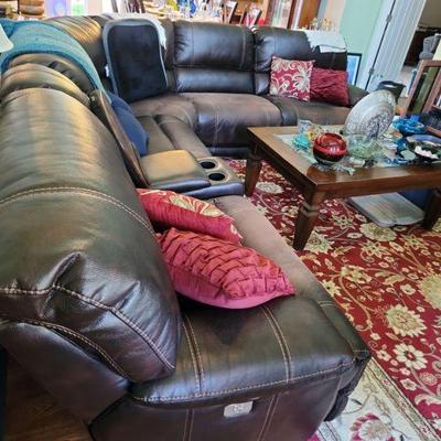 Sectional with power recliners