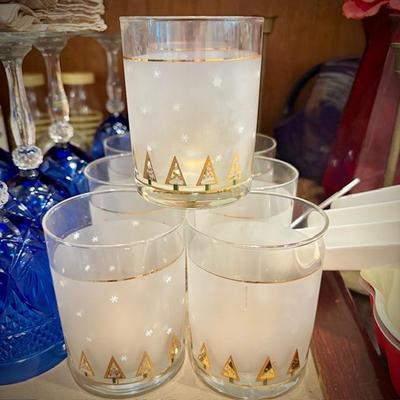 Six Culver gold & white drinking glasses