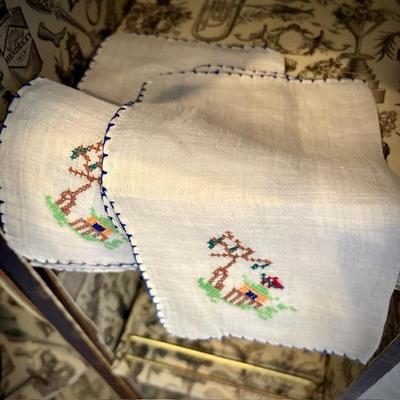 Vintage embroidered linen