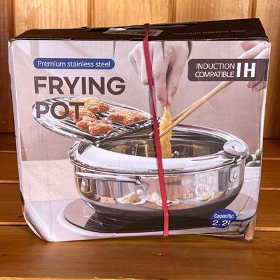 Stainless Steel Frying Pot | 2.2L capacity, induction compatible. - h. 8.5 in (box)

