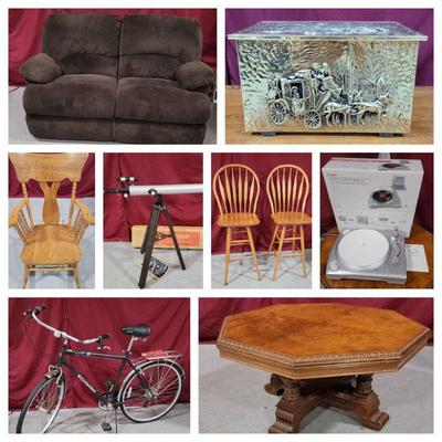 Estate sale photo