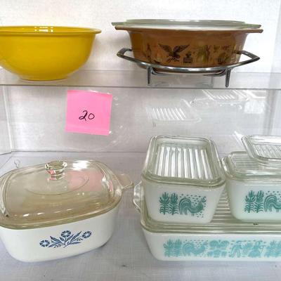 Vintage Pyrex Including Amish Butterprint Pattern, Vintage Corningware