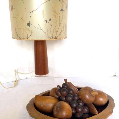 Awesome Mid-Century Teak Lamp And Wooden Fruit