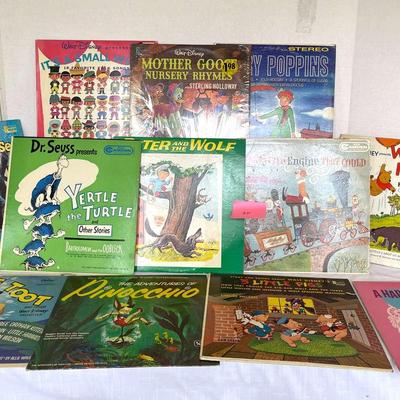 12 Vintage Children’s Albums