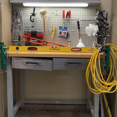 Lighted Workcenter 