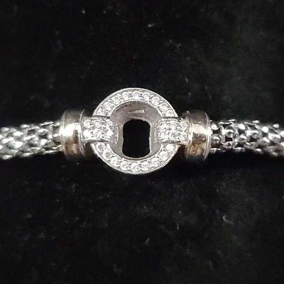 14K White Gold Bracelet 