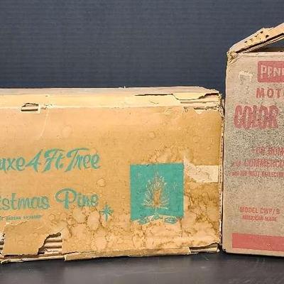 Penetray's Motorized Color Wheel And Peco Christmas Pine Tree
