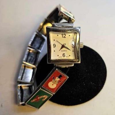 Accutime Watch Corp. Quartz XM8
