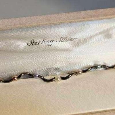 Silver Tone Bracelet With Colorful Beads