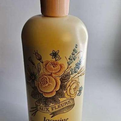 Aux Fleurs Alyssa Ashley Jasmine Flower Dew Moisturizer 