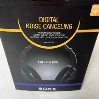 Sony noise cancelling headphones