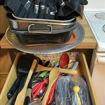 Jinsu Chef Knives, Assorted Cookware, Cooking Utensils