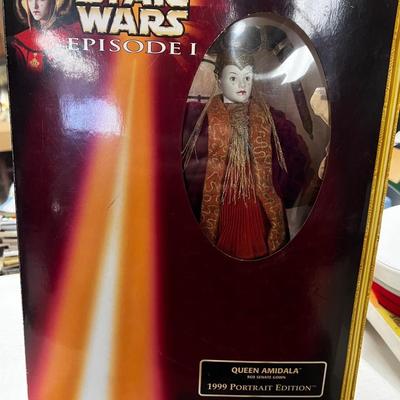 Queen Amidala Star Wars Figure, Columbia Beer Tray, Kids Master of the Universe TV tray