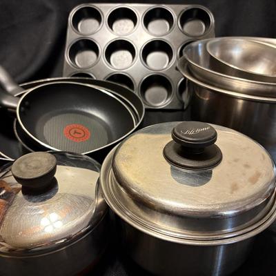 Assorted Fry Pans, Pots & Pans
