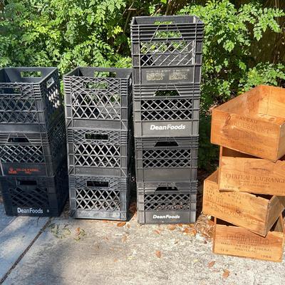 10 Milk Crates + 4 1993 Saint-Émilion Grand Cru Wine Boxes