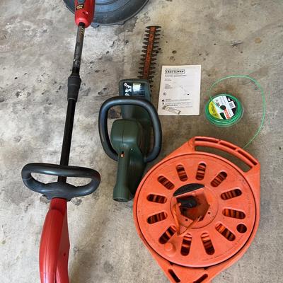 Craftsman Weedeater, Black & Decker Hedgetrimmer + Noma Cord Caddy 
