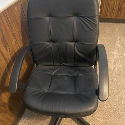 Office chair 