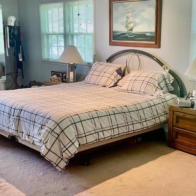 King size bed