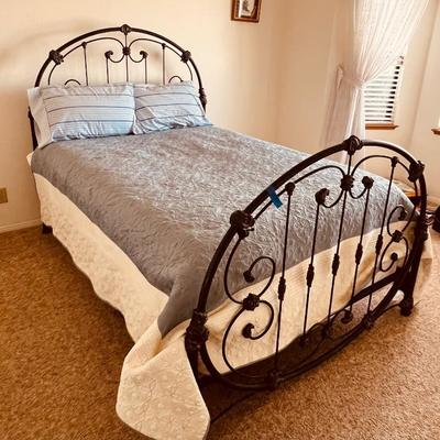 Queen bed