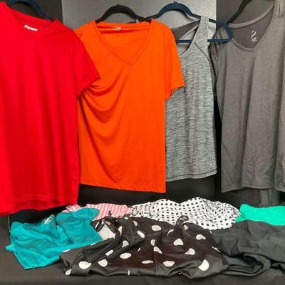 Mystery lot 14 women's clothing collection