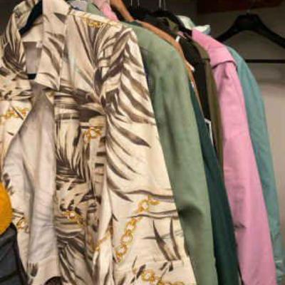 Women s jackets sizes small to x large lot 18