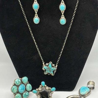 Turquoise jewelry set
