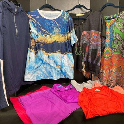 Mystery lot 11 vibrant women's activewear tops and bottoms