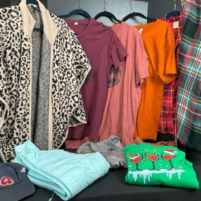 Mystery lot 10 casual women's clothing collection