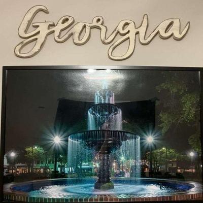 Georgia wall decor and framed fountain photograph