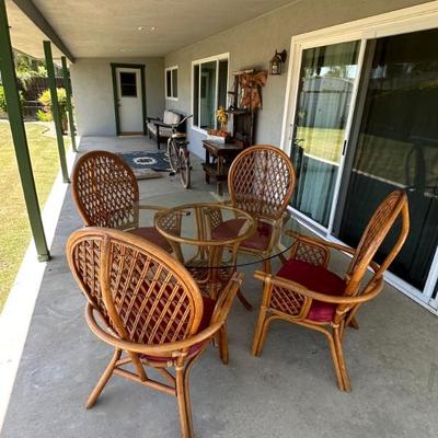 Wicker outdoor set 
