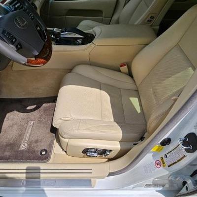2016 Lexus 