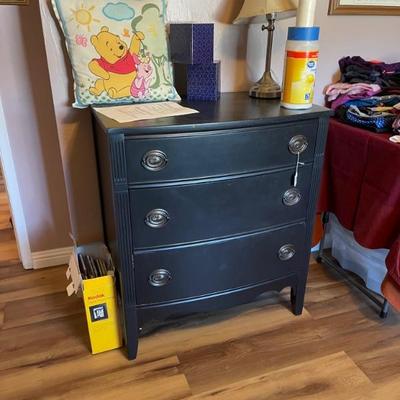 Dresser 