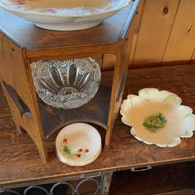 Side Table & Dishware