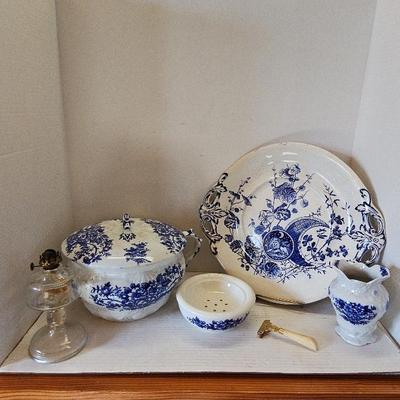 Chamber Pot, Tray, Vase, Soap Dish, Razor & Lamp