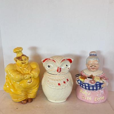 Red Wing Pierre The Chef Cookie Jar, Owl & Grannie Cookie Jars