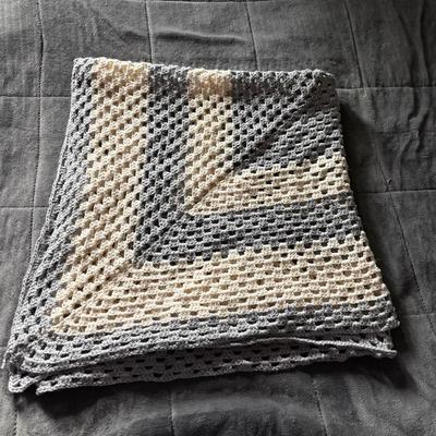 Homemade Afghan Grey And Cream 50x49