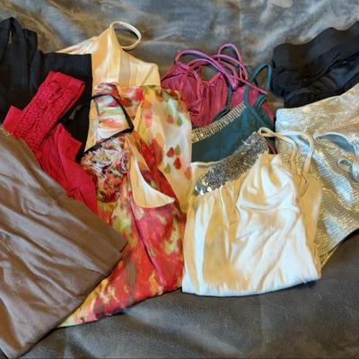 Woman’s Sizes Small Medium Large Tank, Skirt, Swimsuit Assortment
