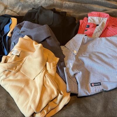 Mystery Men’s Size Large Shirts