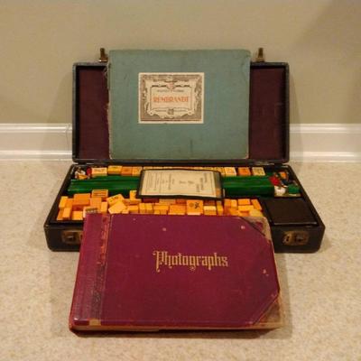 Vintage Mah Jongg Travel Set And Rembrandt Coffeetable Book