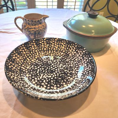 Club Dutch Oven And Spongeware