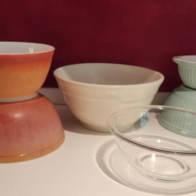 Mixing Bowls