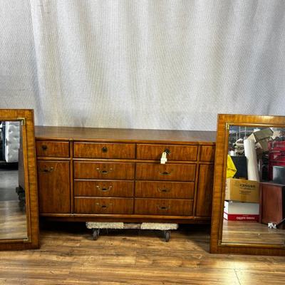 Sale Photo Thumbnail #98