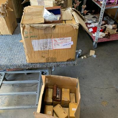 Sale Photo Thumbnail #405