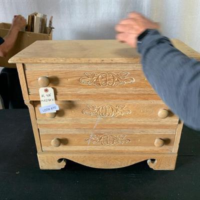 Sale Photo Thumbnail #197