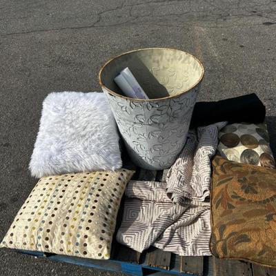 Sale Photo Thumbnail #285