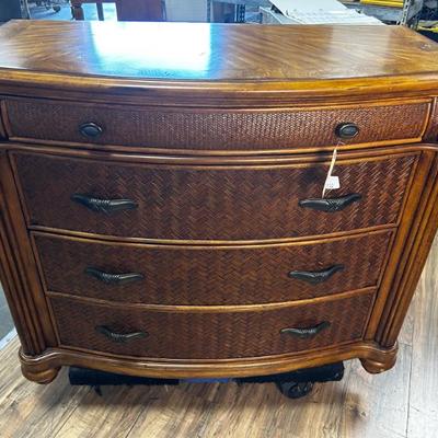 Sale Photo Thumbnail #365