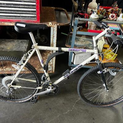 Sale Photo Thumbnail #48