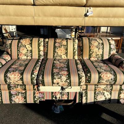 Sale Photo Thumbnail #339