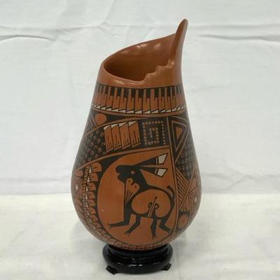 Mata Ortiz Pottery Vase Signed By Sara Corona 
