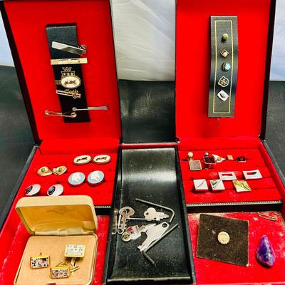 Jewelry Box w/Cuff Links, Tie Bars and Pins